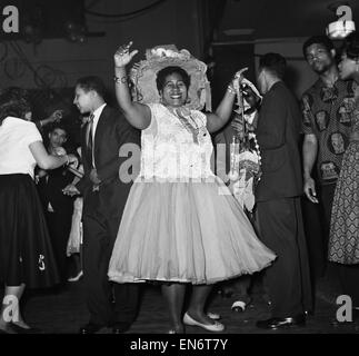La première 'Notting Hill Carnival', créé en réponse à l'année précédente, des émeutes raciales dans la région et l'état des relations raciales à l'époque. Le carnaval, organisé par Claudia Jones, était connu comme le carnaval antillais ou la West Indian Gazet Banque D'Images