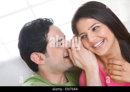 Portrait d'un jeune couple Banque D'Images