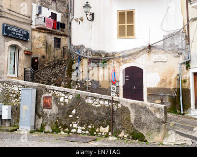 La vieille petite ville de Norma - Latina, Italie Banque D'Images