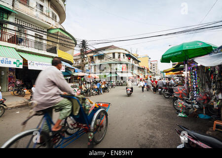 Scène de rue à Phnom Penh, Cambodge, Asie. Banque D'Images