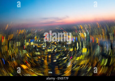 La vue de Londres au crépuscule du Shard à l'ouest vers le London eye Banque D'Images