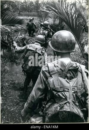 Fichier. Apr 30, 2015. La guerre du Vietnam, également connu sous le nom de la Deuxième Guerre d'Indochine, et aussi connu au Vietnam comme une résistance guerre contre l'Amérique ou simplement la guerre américaine, était un proxy de la guerre-froide guerre qui s'est produite au Vietnam, Laos et Cambodge de novembre 1955 à la chute de Saigon le 30 avril 1975. Sur la photo : le 26 février 2012 Vietnam - guerre de guérilla © Keystone Photos USA/ZUMAPRESS.com/Alamy Live News Banque D'Images