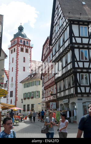 Vieille Ville avec l'hôtel de ville, Mosbach, Odenwald, Bade-Wurtemberg, Allemagne Banque D'Images