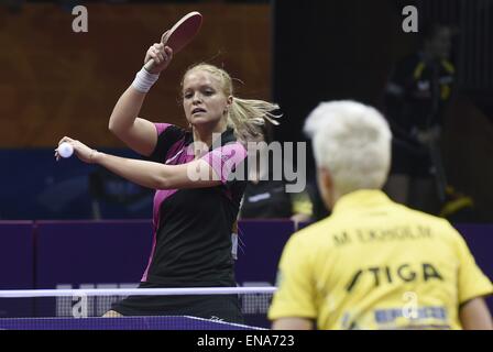 Suzhou, Chine. 30 avril, 2015. Monde Tennis de Table Suzhou 2015, féminin admissibles Groupe 32, MARGARYTA PESOTSKA, UKR vs MATILDA EKHOLM SWE. Credit : Marcio Machado/ZUMA/Alamy Fil Live News Banque D'Images