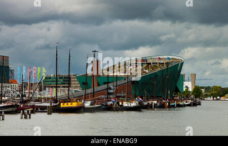 Le Centre des sciences Nemo Amsterdam Pays-Bas Banque D'Images