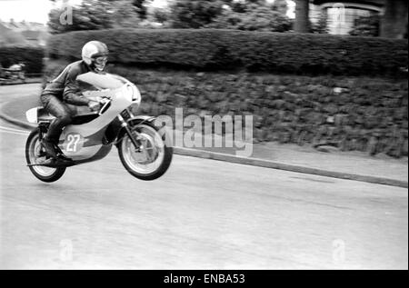 L'île de Man TT 350cc course juniors, 7 juin 1971. Banque D'Images