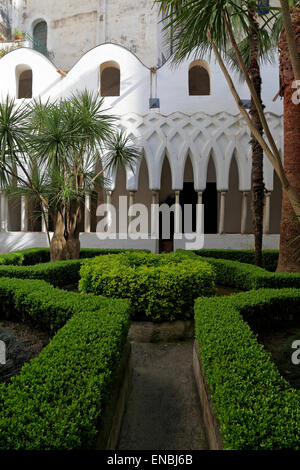 Paradise cloître, Duomo di Sant Andrea, Amalfi, Italie. Banque D'Images