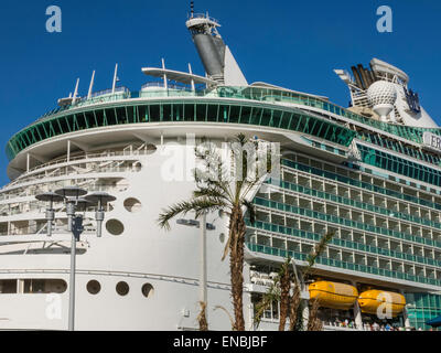 Le terminal de croisière de Disney à Cap Canaveral Floride FL Banque D'Images