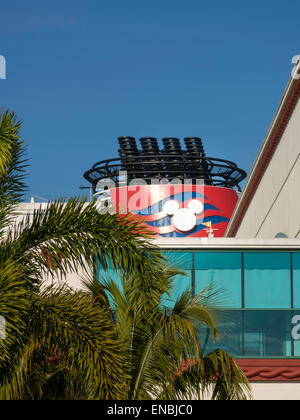 Le terminal de croisière de Disney à Cap Canaveral Floride FL Banque D'Images