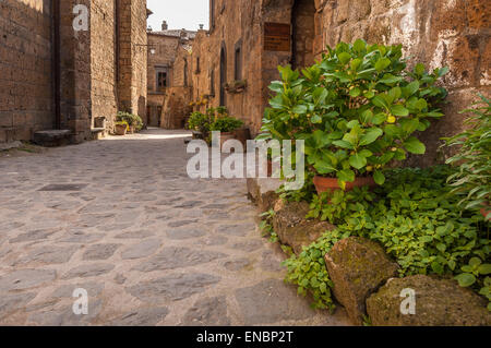 Rue Pierre près de Hostaria la Cantina dans Civita di Bagnoregio, Italie Banque D'Images