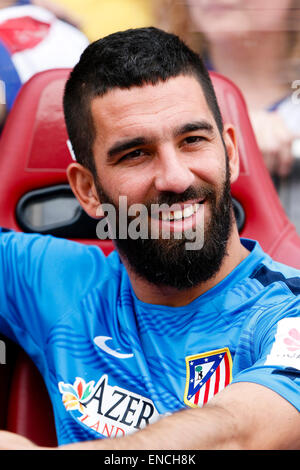 Bilbao, Espagne. 09Th Mai, 2015. Arda Turan le milieu de terrain de l'Atlético de Madrid . La Liga football. Par rapport à l'Atlético de Madrid Athletic Club Bilbao au stade Vicente Calderon. Credit : Action Plus Sport/Alamy Live News Banque D'Images