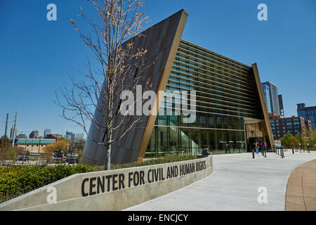 Le centre-ville d'Atlanta en Georga USA Photo : Le Centre pour les droits civils et humains est un musée consacré aux réalisations de bot Banque D'Images