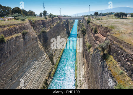 Le Canal de Corinthe vu du dessus, la Grèce Banque D'Images