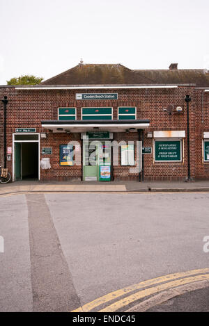 La gare de Cooden Beach Bexhill on Sea East Sussex England UK Banque D'Images