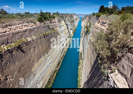 Le Canal de Corinthe vu du dessus, la Grèce Banque D'Images