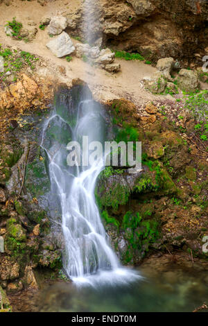 Cascade en été près de Lillafured-Hungary Banque D'Images