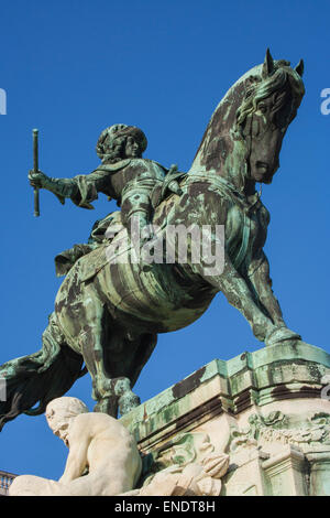 Statue équestre du prince Eugène de Savoie au château de Buda, à Budapest, Hongrie Banque D'Images