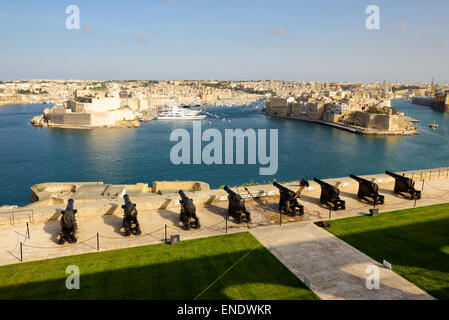 La vue sur Birgu et plaisance, Birgu, Malte Banque D'Images