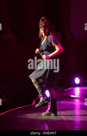 Liverpool, Royaume-Uni. 3 mai, 2015. Beth Hart exécute Live at the Liverpool Philharmonic Hall. Crédit : Simon Newbury/ Alamy Live News Banque D'Images