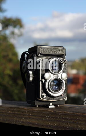 Yashica 635 double lentille appareil photo de format moyen Banque D'Images