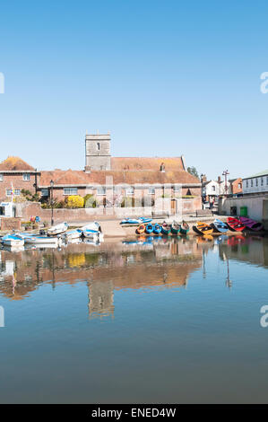 Rivière Wareham et louer des bateaux sur les abbés Quay. Wareham, Dorset, Angleterre, Royaume-Uni Banque D'Images