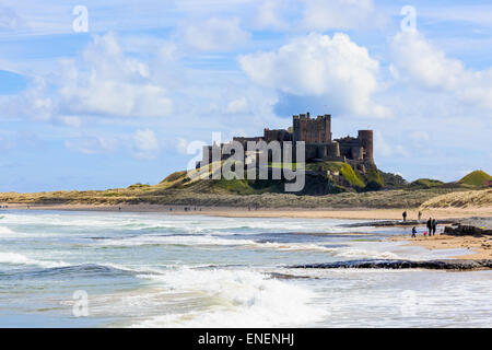 Château de Bamburgh, Northumberland, England, UK Banque D'Images