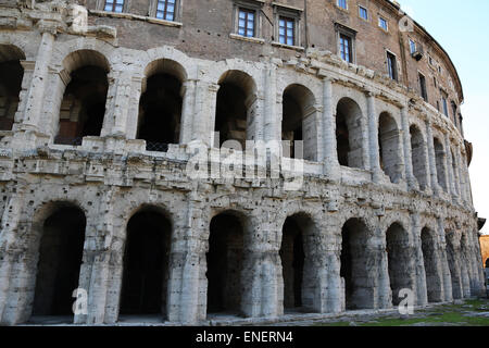 L'Italie. Rome. Théâtre de Marcellus. République romaine. 13 AV. Banque D'Images