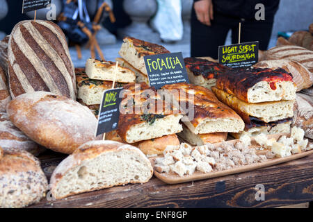 Blocage du pain artisanal à Holborn, Londres (The Hotel's Slow Food Market) Banque D'Images