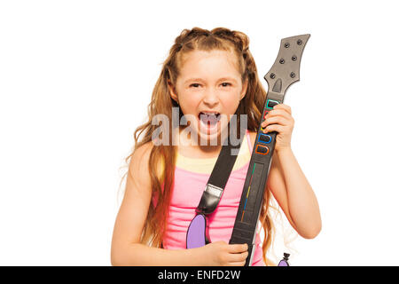 Portrait de jeune fille excitée de jouer sur guitare electro Banque D'Images