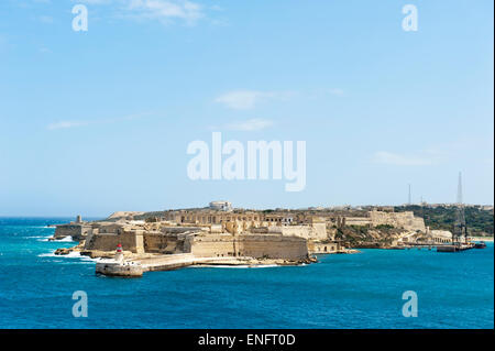 Forteresse médiévale murs, vues de Fort Rikazoli dans Kalkara de La Valette, Malte Banque D'Images