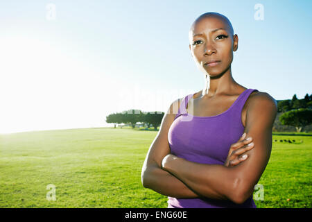African American Woman standing in park Banque D'Images
