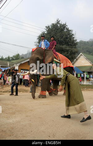 Festival de l'éléphant Lao Sanyabouri Banque D'Images