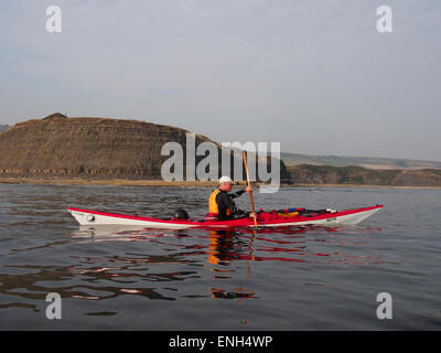 Kayak de mer, Kimmeridge, Dorset, Angleterre Banque D'Images