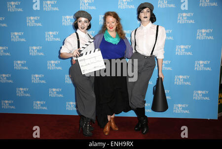 Sydney, Australie. 6 mai 2015. Sur la photo est à confirmer avec les années 20, huissiers. Le 62e Festival du film de Sydney a été lancé à Barnet, Salle des douanes, 31, rue Alfred, Circular Quay. Crédit : Richard Milnes/Alamy Live News Banque D'Images