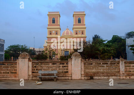 L'église de Notre Dame des Anges (Église de Notre Dame des Anges) à Pondichéry. Il s'inspire de la basilique de Lourdes, dans Banque D'Images