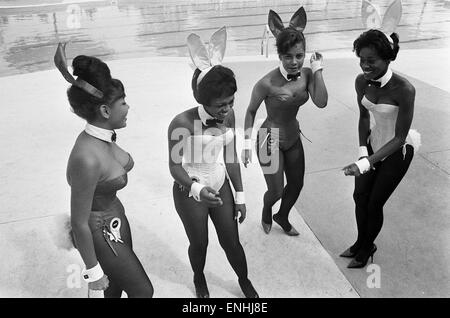 Les filles lapin playboy, West Indies, février 1965. Banque D'Images