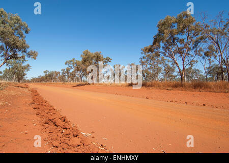 La poussière rouge sur la Gibb River Road, région de Kimberley, Outback, l'Australie Occidentale, WA, Australie Banque D'Images