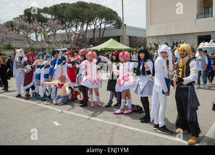 NAPLES, ITALIE- 2 Mai : lors de la pose de cosplay 17e édition de l'International Cartoon Comicon le 2 mai 2015 à Naples Banque D'Images