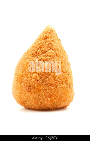 De forme conique et sicilienne arancini sur fond blanc Banque D'Images