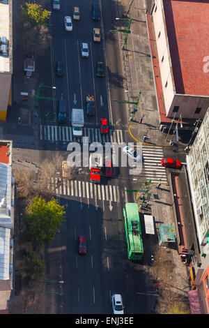 Rue centrale Eje Lazaro Cardenas au Mexique au-dessus Banque D'Images