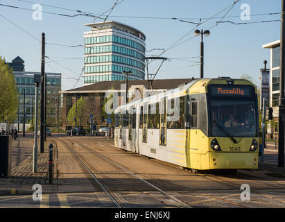 Tramway à Manchester Salford Quays. Banque D'Images