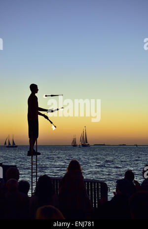 Coucher de célébrations à Mallory Square. Florida Keys. USA Banque D'Images