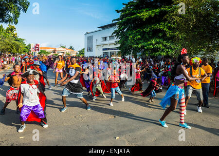 Défilé de carnaval dans la ville de Sao Tomé, Sao Tomé et Principe, Océan Atlantique, Afrique Banque D'Images