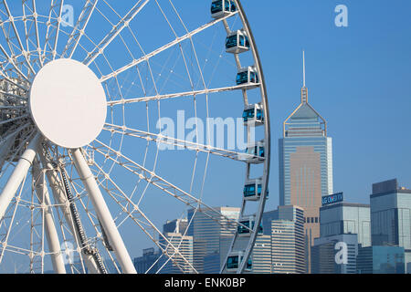 Grande roue et toits de Wan Chai, Hong Kong Island, Hong Kong, Chine, Asie Banque D'Images