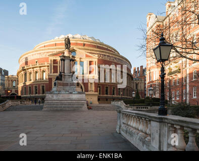 Extérieur de la Royal Albert Hall, Kensington, Londres, Angleterre, Royaume-Uni, Europe Banque D'Images