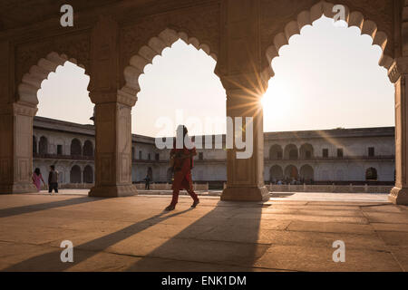 Fort d'agra au coucher du soleil, l'UNESCO World Heritage Site, Agra, Uttar Pradesh, Inde, Asie Banque D'Images