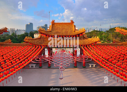 Lanternes décoration à Thean Hou Temple à Kuala Lumpur, Malaisie. Son le plus ancien temple bouddhiste en Asie du Sud Est. Banque D'Images