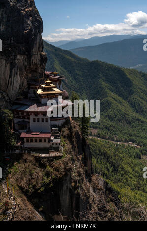 Avis de Taktsang ou Tiger's Nest de la vallée de Paro Bhoutan Monastère Banque D'Images