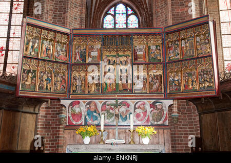 Autel, église St Nicolai, de l'intérieur, Lunebourg, Basse-Saxe, Allemagne Banque D'Images