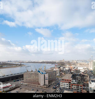 Belgique, Anvers, ville de birds eye view de l'Eilandje Banque D'Images